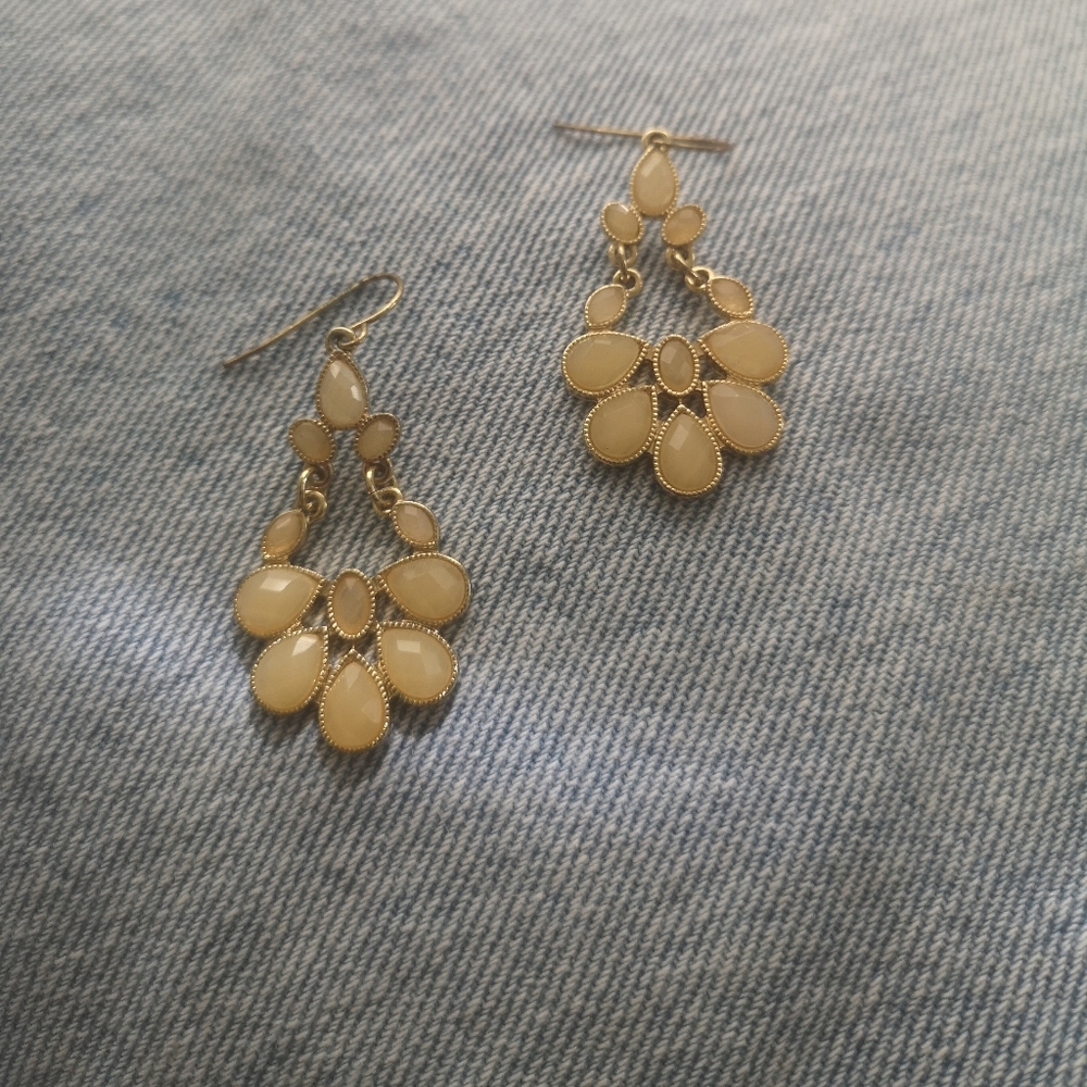 Elegant peach gold costume jewelry